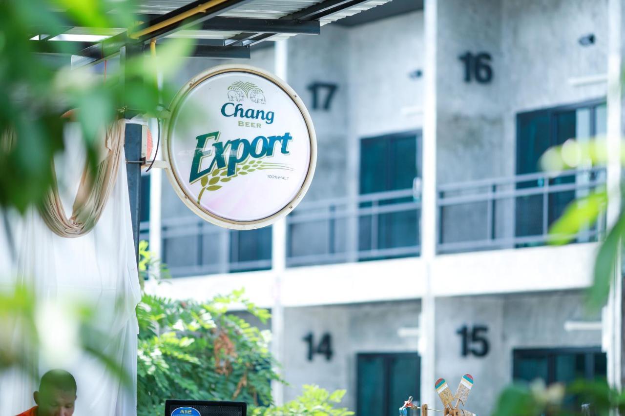 The Loft House Sakaeo Hotel Watthana Nakhon Buitenkant foto