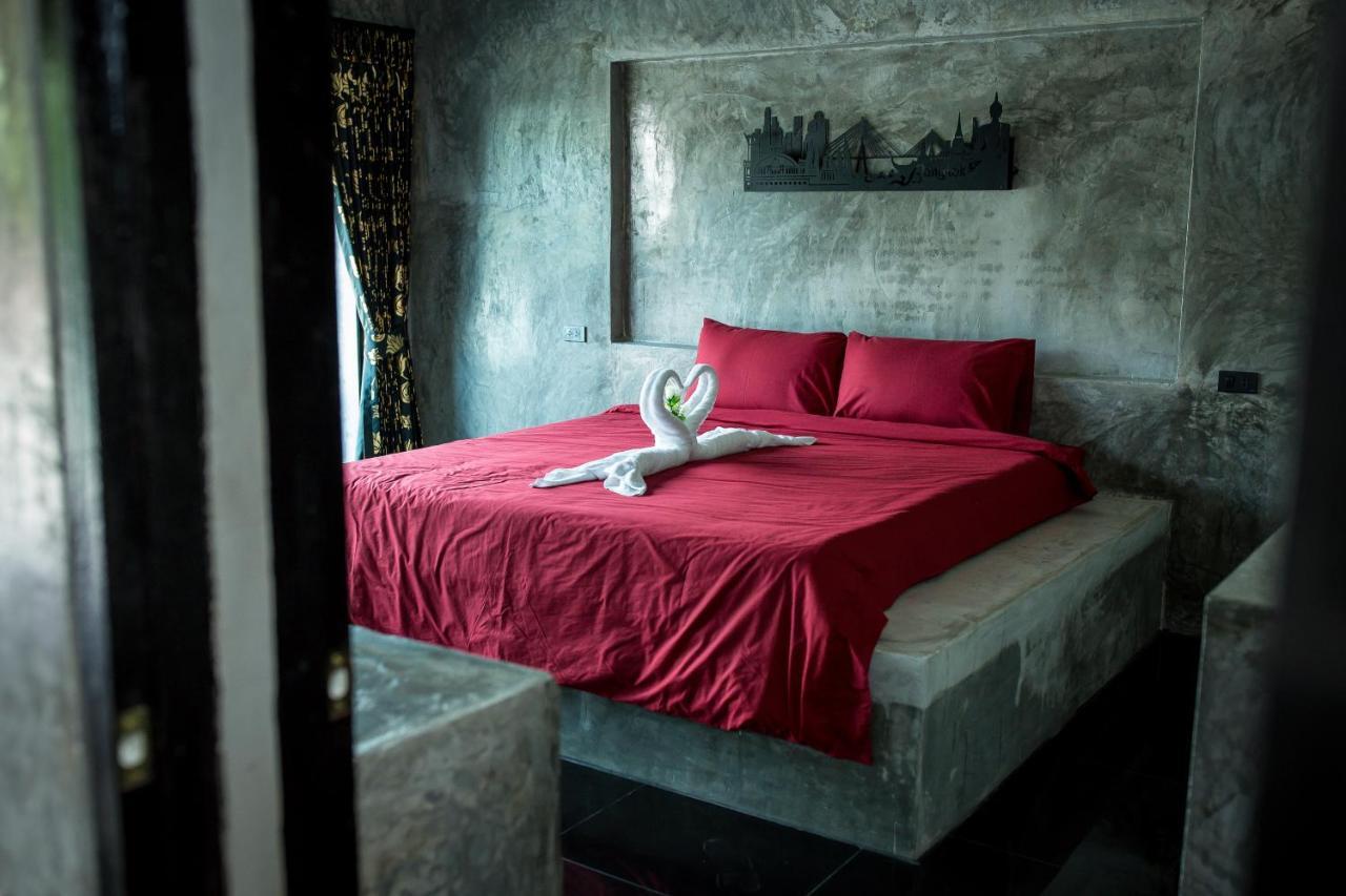 The Loft House Sakaeo Hotel Watthana Nakhon Buitenkant foto
