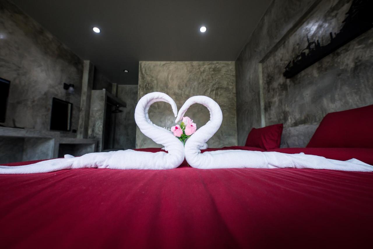 The Loft House Sakaeo Hotel Watthana Nakhon Buitenkant foto